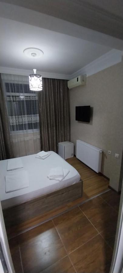 Hostel Gomani 巴统 外观 照片