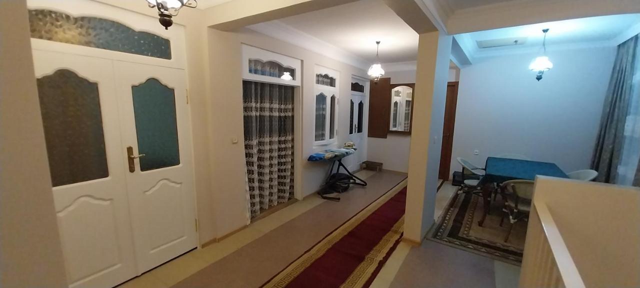 Hostel Gomani 巴统 外观 照片