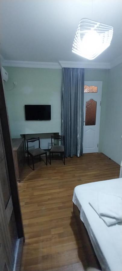 Hostel Gomani 巴统 外观 照片